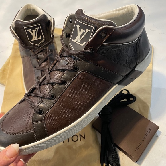 Louis Vuitton Authentic Damier Sneakers - Picture 10 of 11